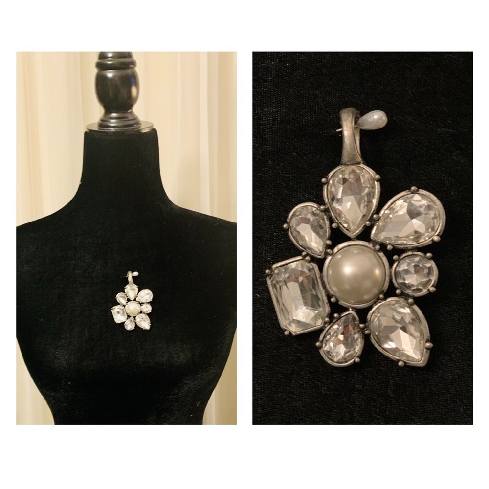 Costume Crystal and Pearl Pendant